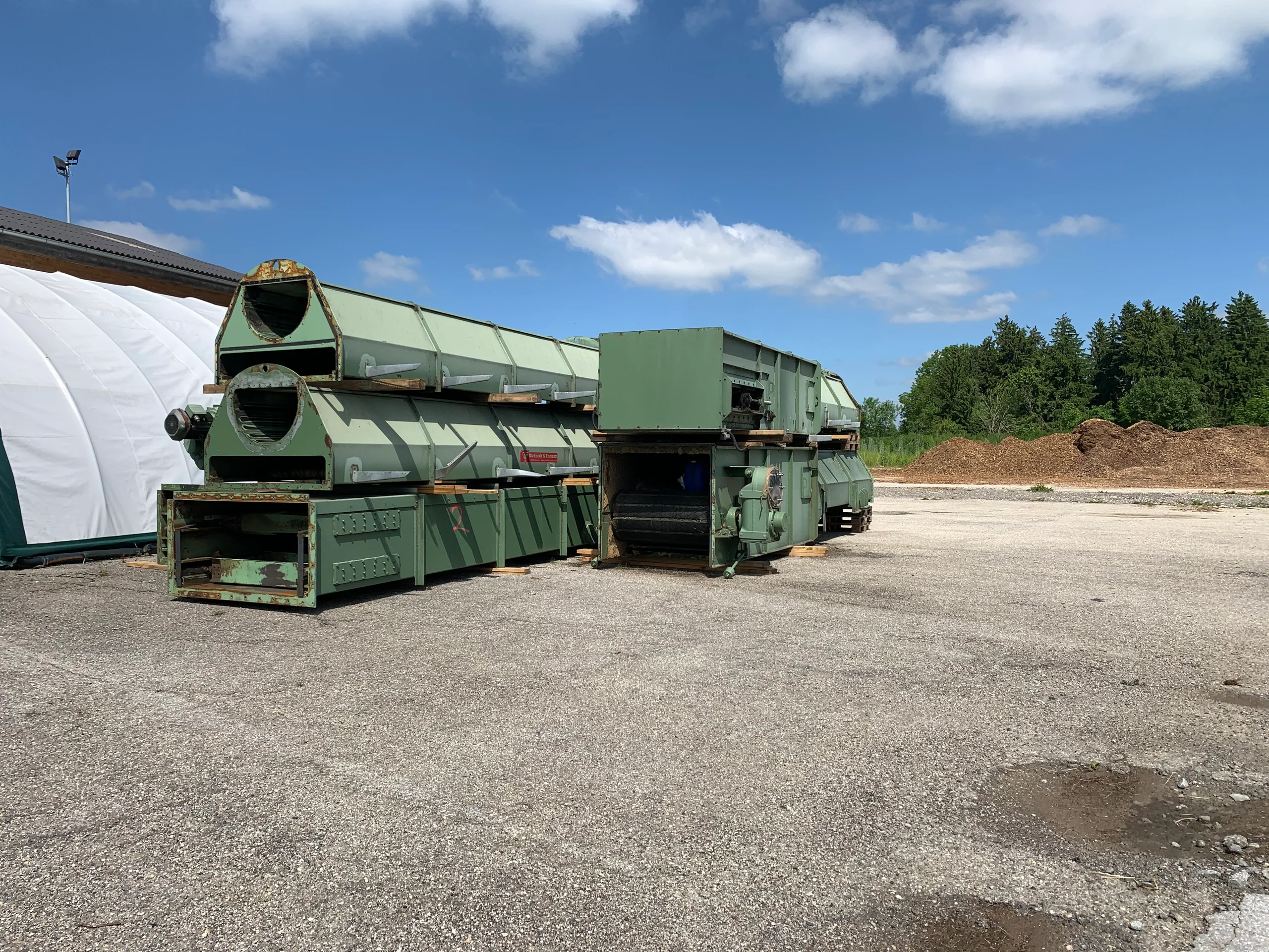 Springer tubular belt conveyor